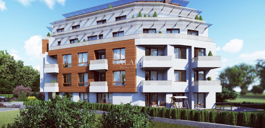 Appartement sud de deux chambres dans le quartier de Krastova Vada