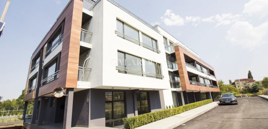 Appartement lumineux de deux chambres dans le quartier de Vitosha